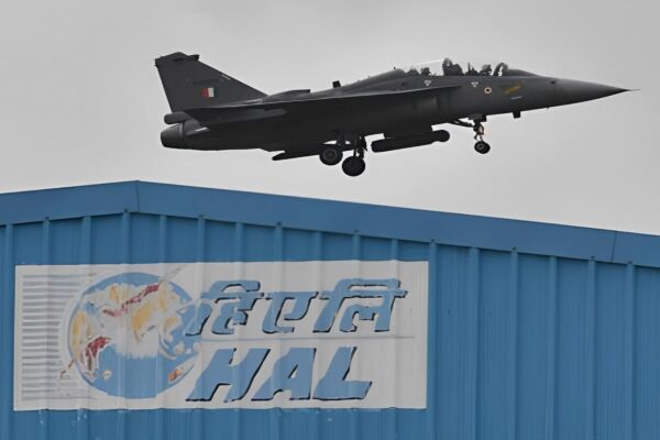 HAL secures Rs 667 Cr-order from Defence Ministry, stock surge 2%