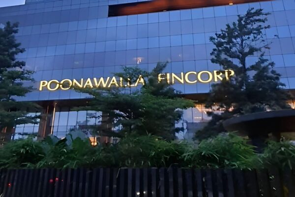 Poonawalla Fincorp achieves record Rs 6370 Cr disbursement in Q1 March 2023