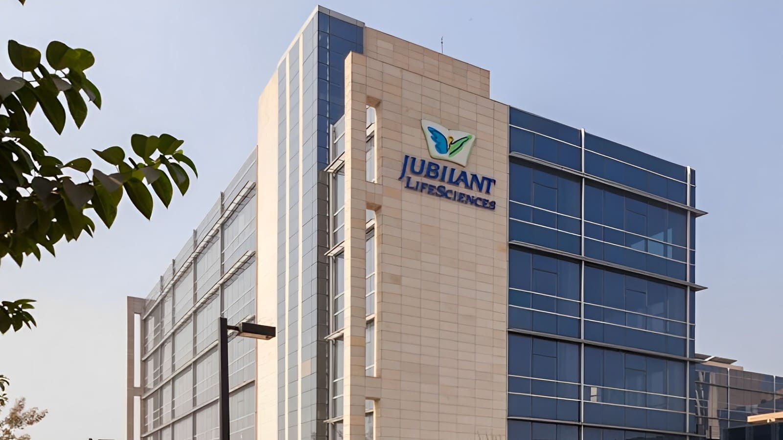 Jubilant Foodworks Q2 FY24 Results: Consolidated PAT Rises to Rs. 97.20 Cr