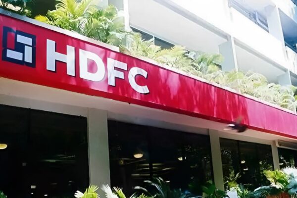 HDFC unveils Rs 57,000 Crore fund raise plan Key terms revealed